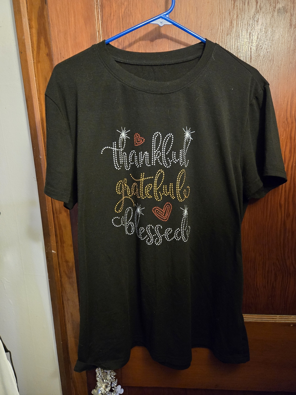 Black Rhinestone Looking 'Thankful Grateful Blessed' Short Sleeve Tee